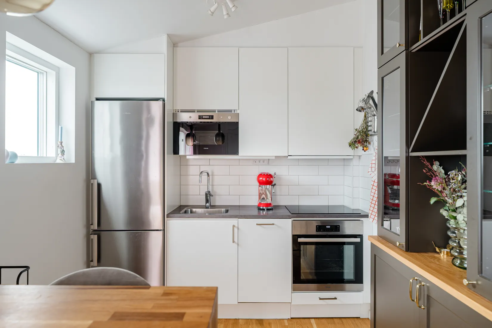 Bostadsrätt, BIBLIOTEKSGÅNGEN 2 VÅN 8/8, Täby centrum, Täby