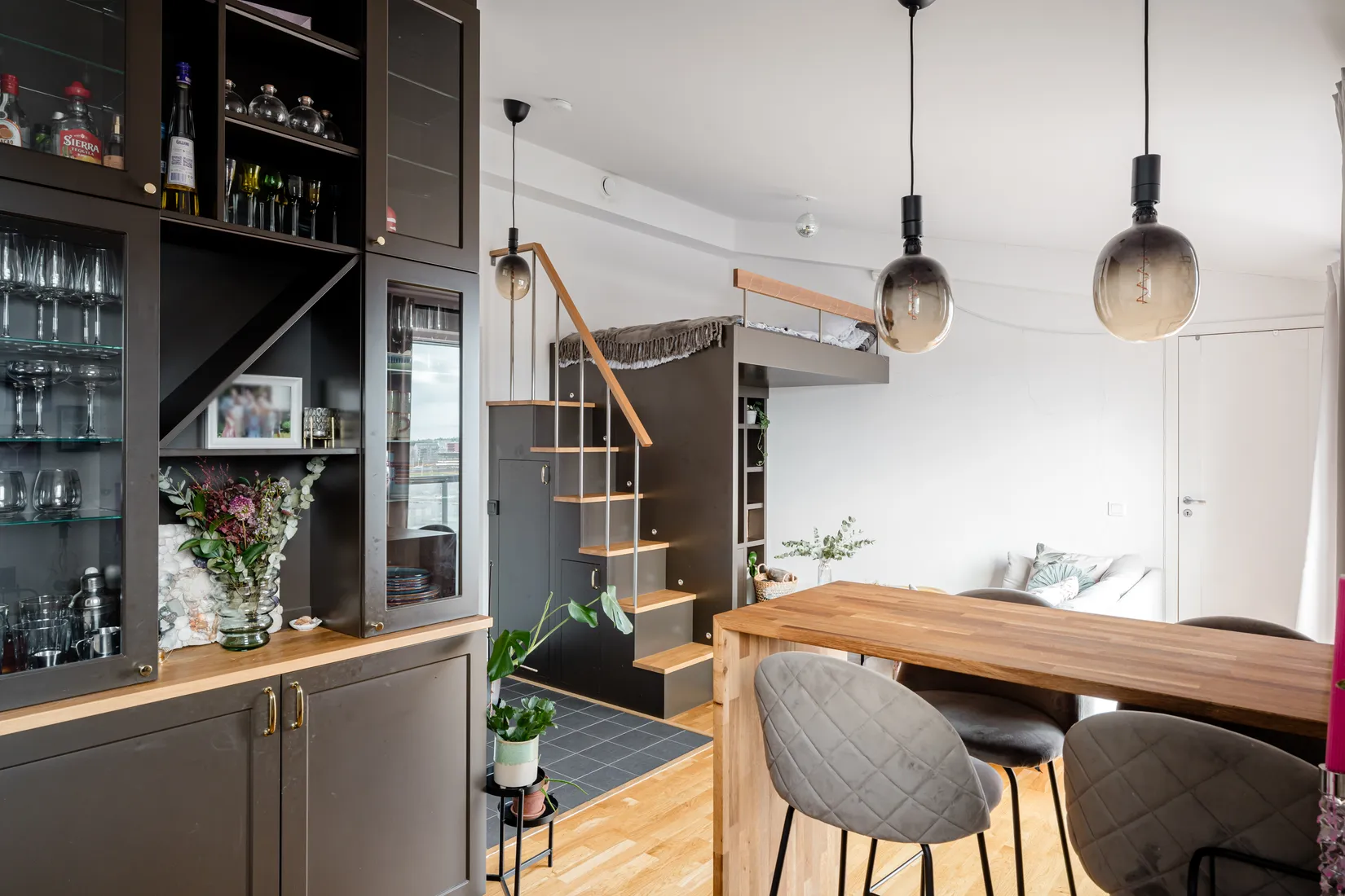 Bostadsrätt, BIBLIOTEKSGÅNGEN 2 VÅN 8/8, Täby centrum, Täby