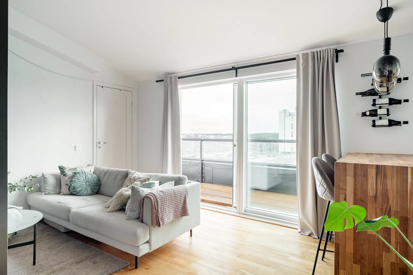 Bostadsrätt, BIBLIOTEKSGÅNGEN 2 VÅN 8/8, Täby centrum, Täby