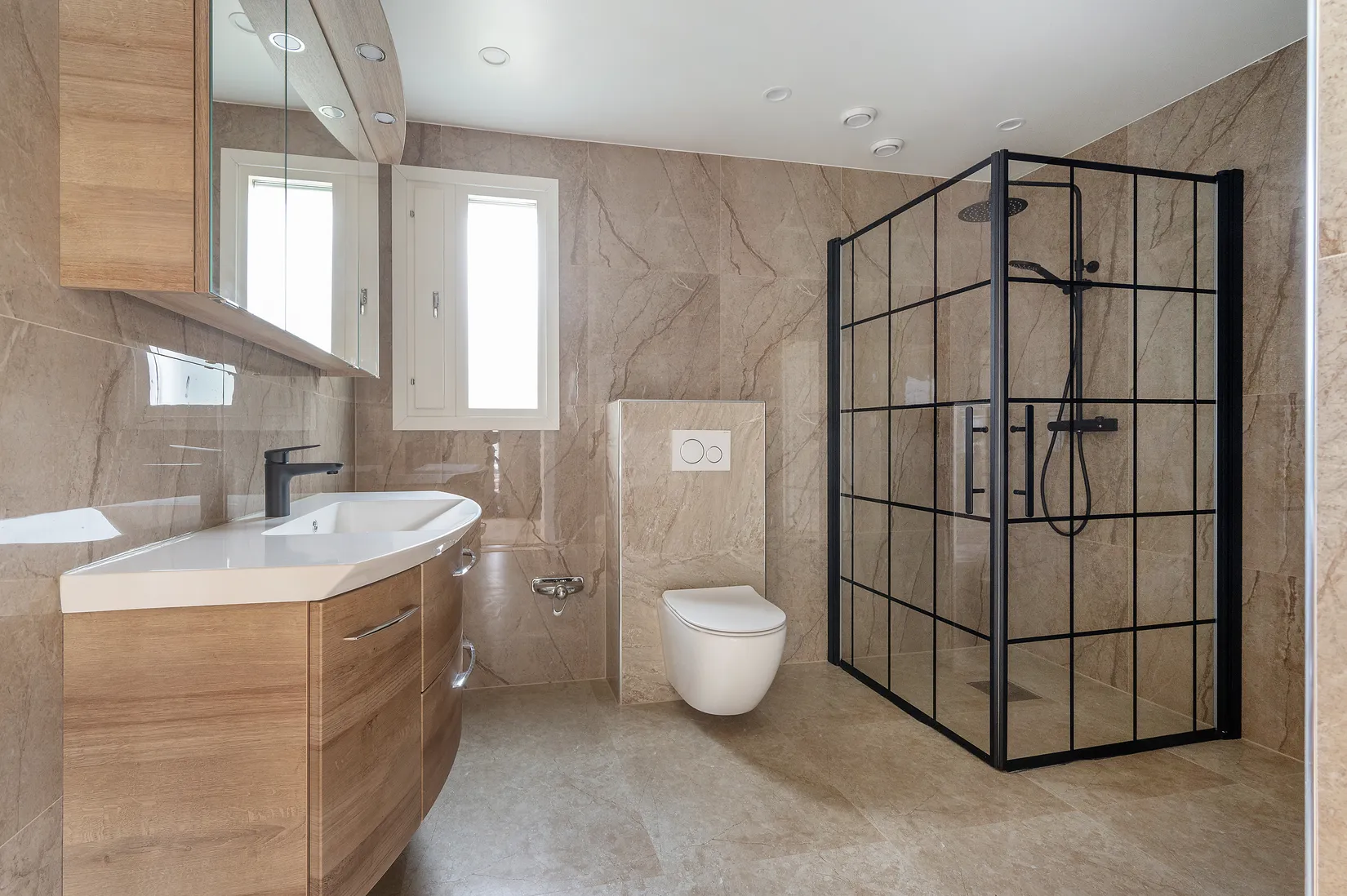 Villa, Radhus, Tunnlandsvägen 3, Viksjö, Järfälla