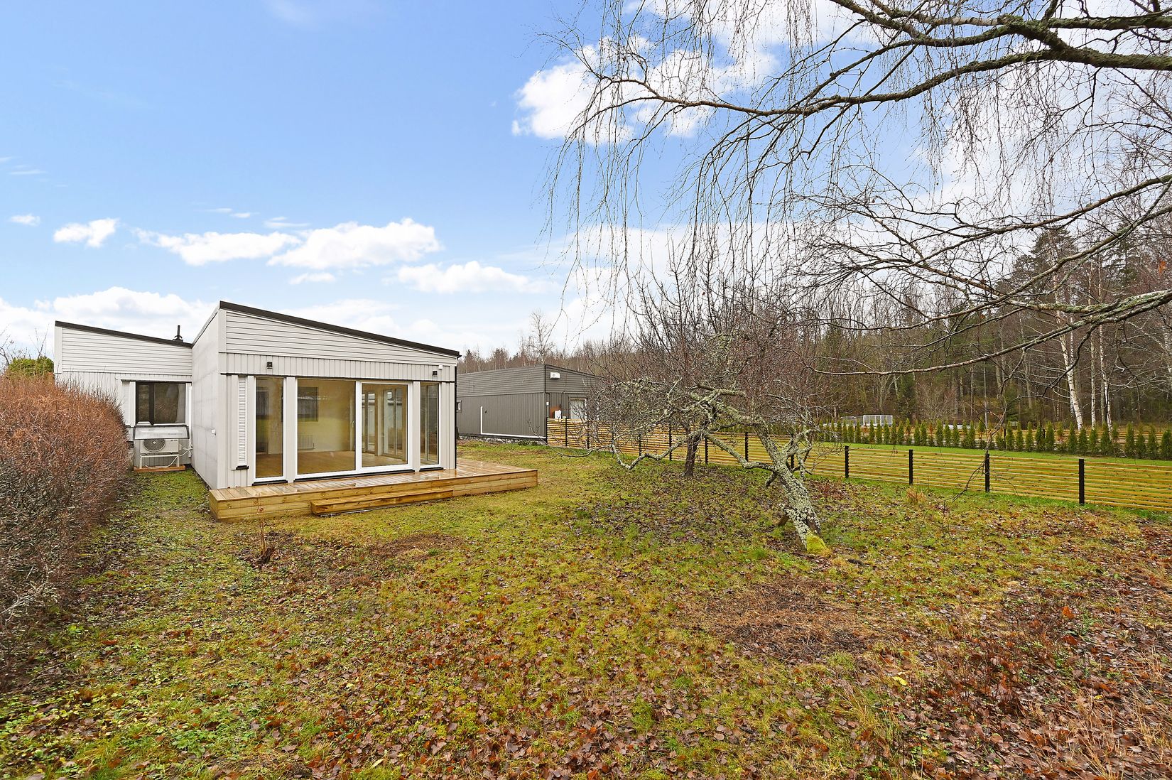 Villa, Radhus, Tunnlandsvägen 3, Viksjö, Järfälla