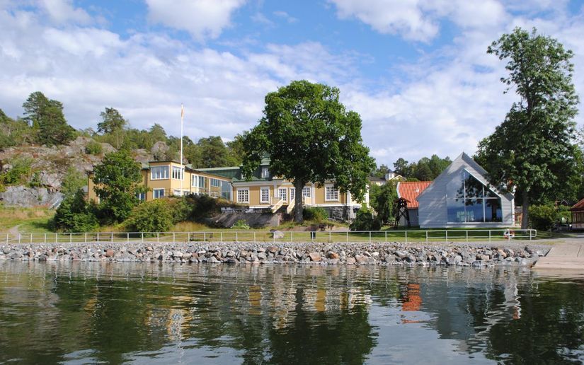 Villa, Radhus, Äppelblomsvägen 135, Torshäll, Värmdö