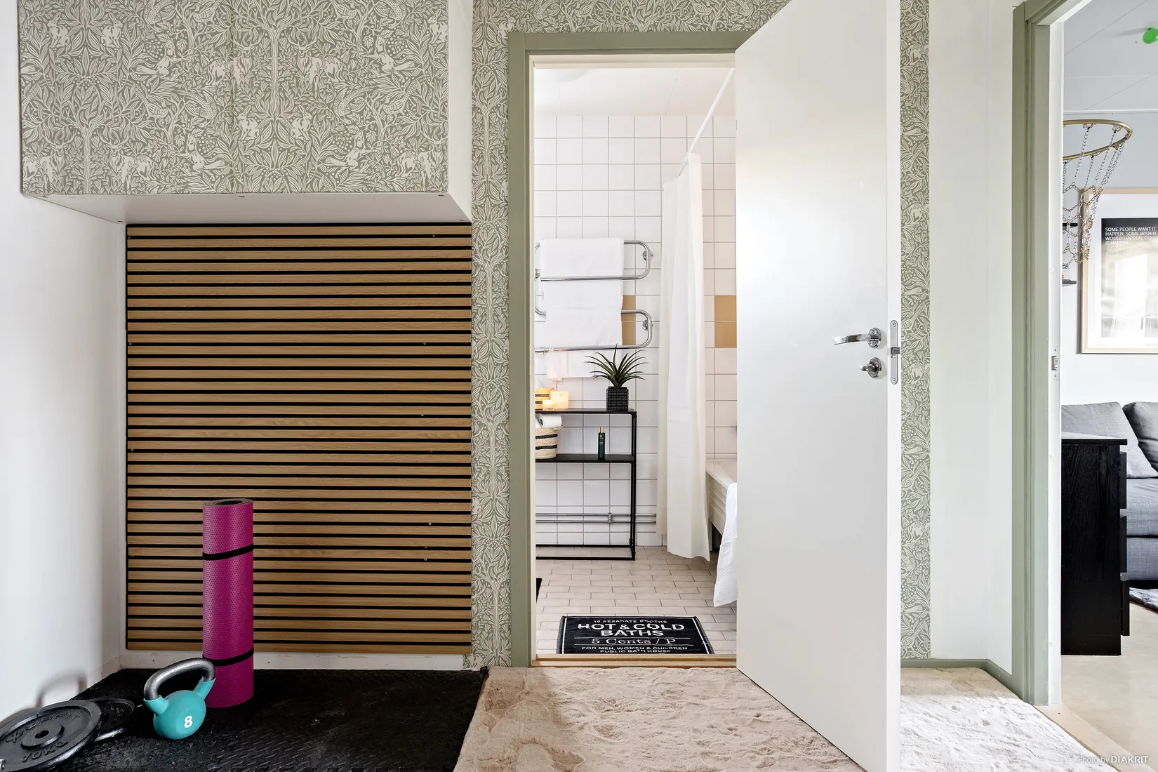 Villa, Radhus, Äppelblomsvägen 135, Torshäll, Värmdö