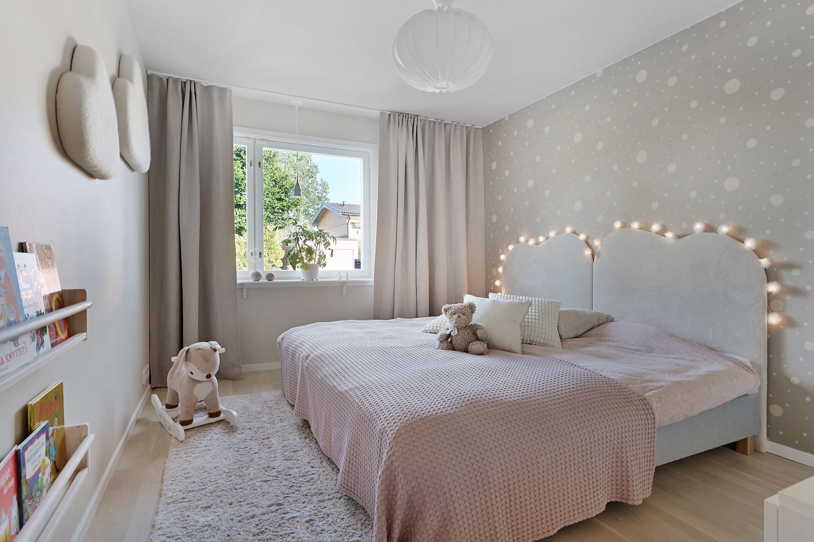 Villa, Radhus, Polygonvägen 4, Viksjö, Järfälla