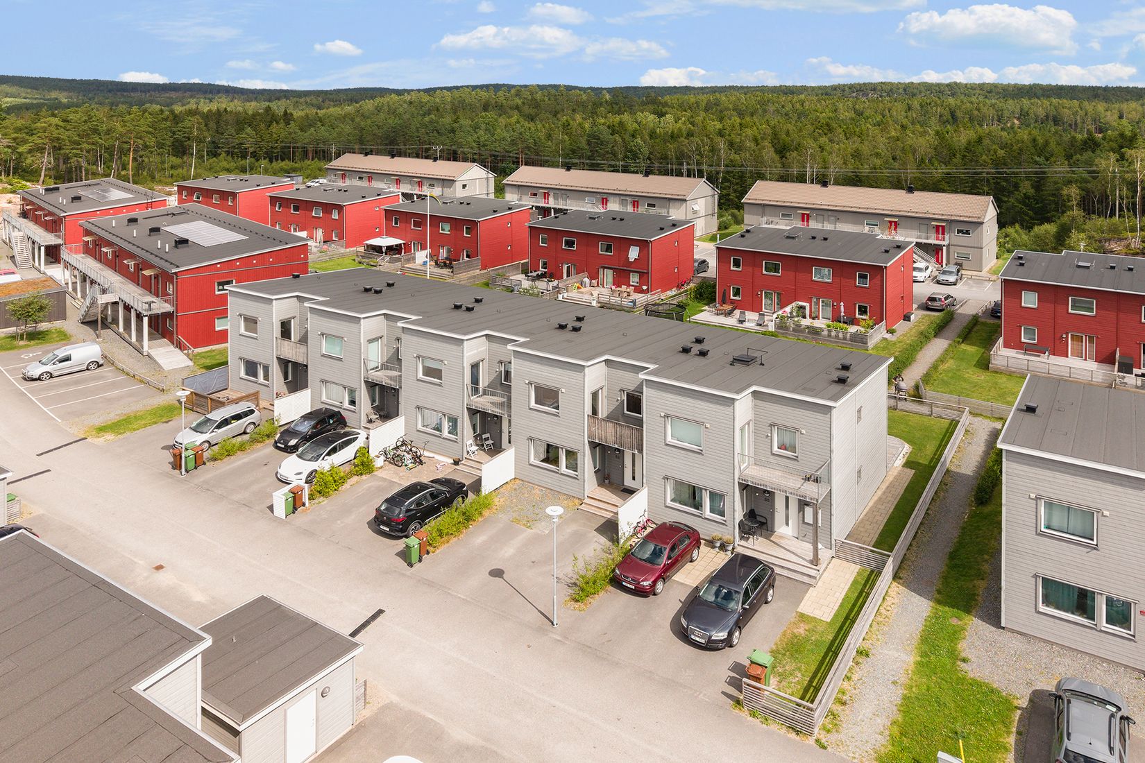 Bostadsrätt, Radhus, Biodlarvägen 53, Göta, Lilla Edet