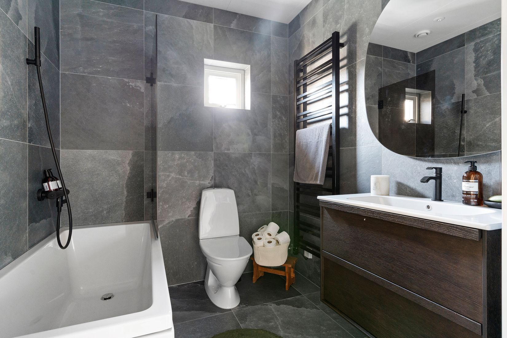 Villa, Kupégatan 3, Skaven, Vänersborg