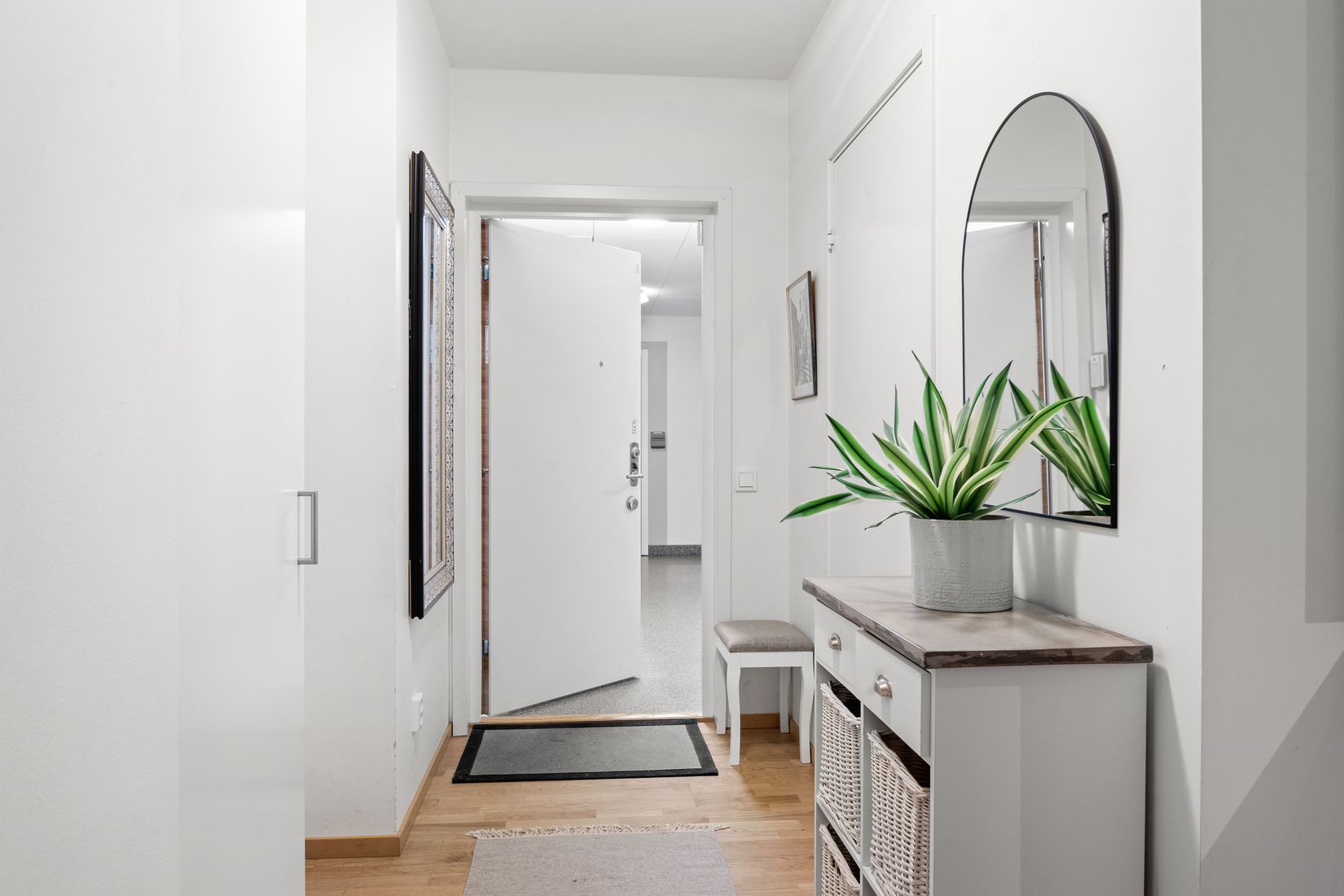 Bostadsrätt, Oxenstiernas allé 16, Ursvik, Sundbyberg