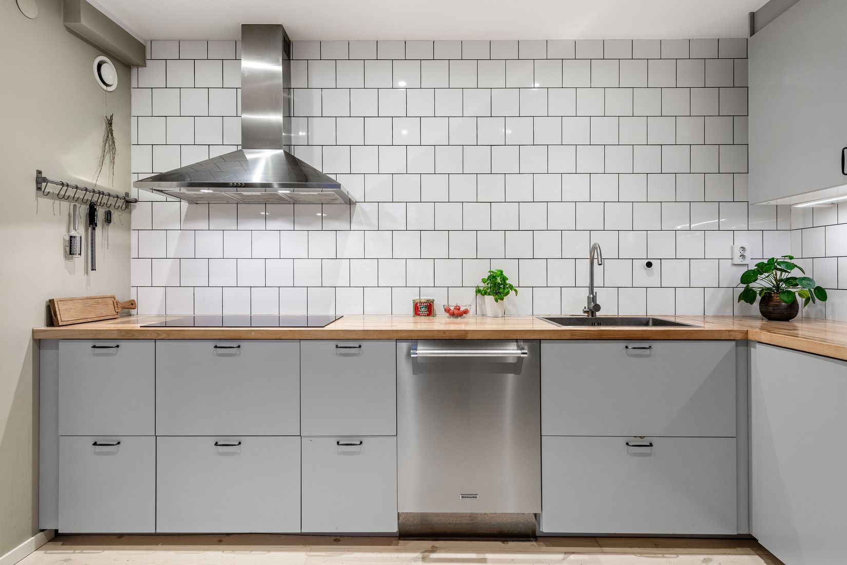 Bostadsrätt, Skåpvägen 7A, Gubbängen, Stockholm