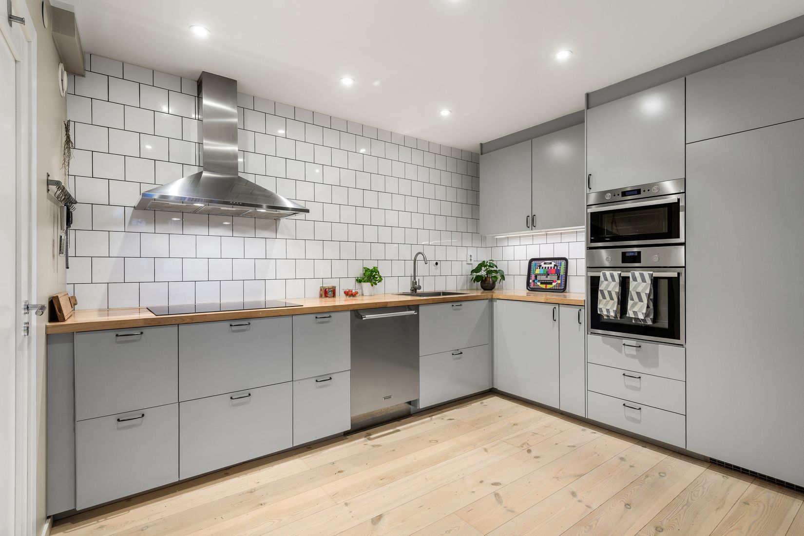 Bostadsrätt, Skåpvägen 7A, Gubbängen, Stockholm