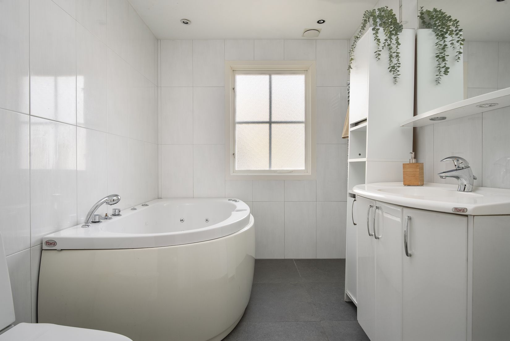 Villa, Hovgårdsvägen 13, Hov, Växjö