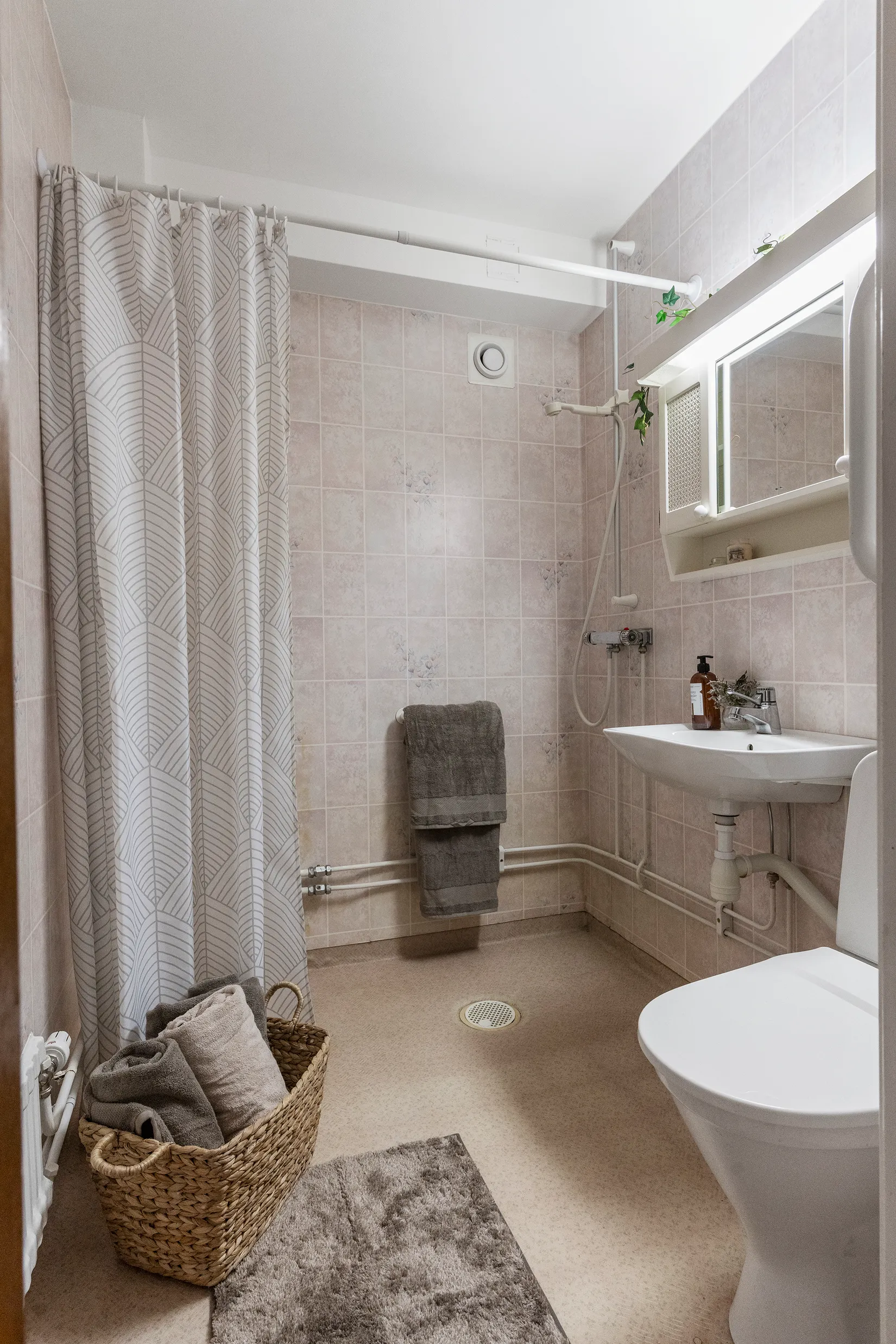 Bostadsrätt, Nygatan 3, Centrum, Trollhättan