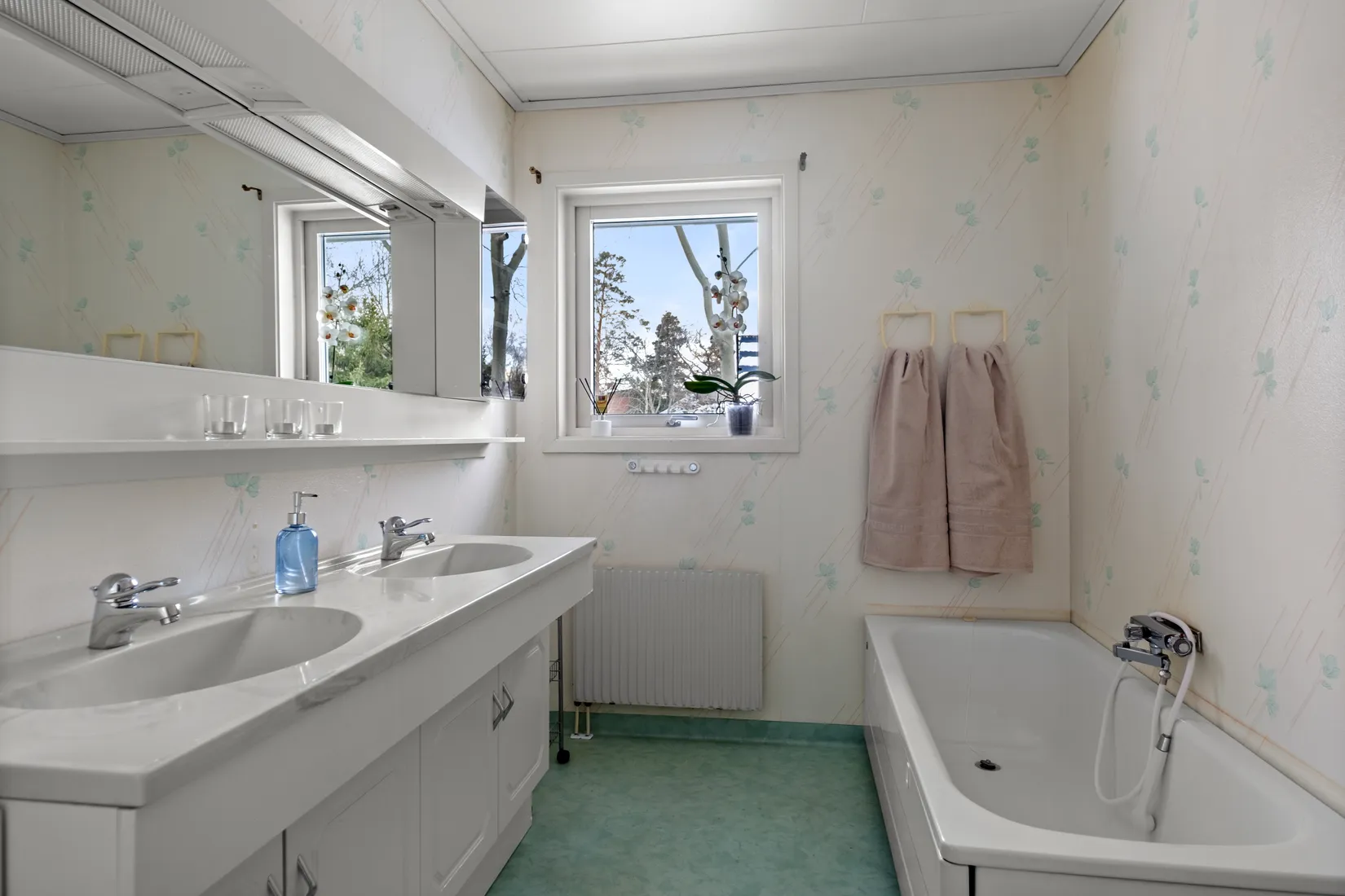 Villa, Trångsundsvägen 50B, Fornudden-Persudde, Tyresö