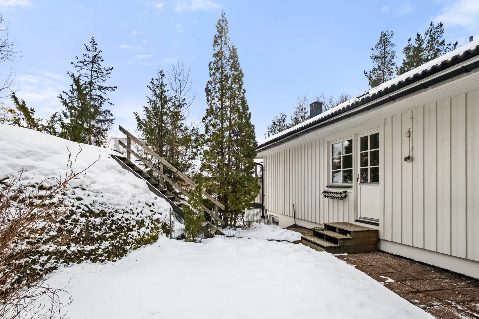 Villa, Trångsundsvägen 50B, Fornudden-Persudde, Tyresö