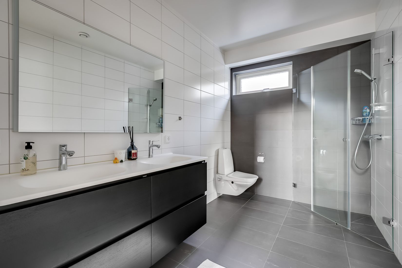 Villa, Hökvägen 3, Värmdö