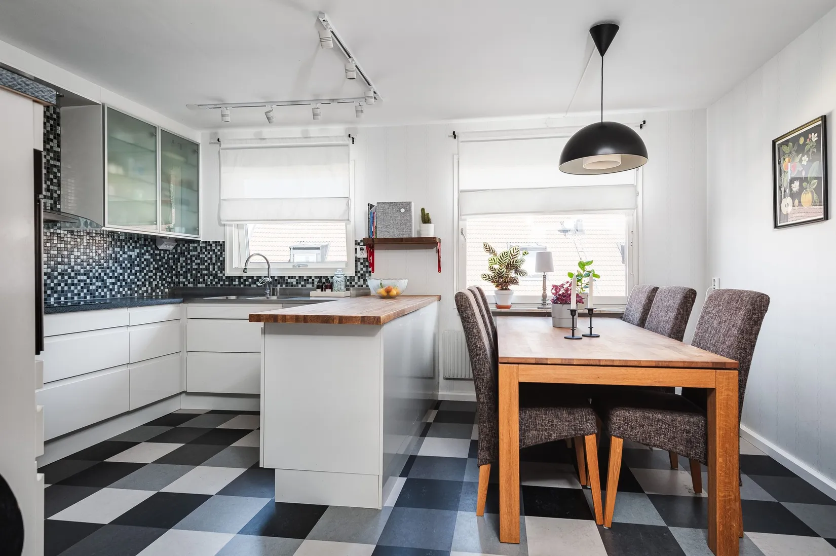 Villa, Radhus, Axel Swartlings gata 160, Klockaretorpet, Norrköping