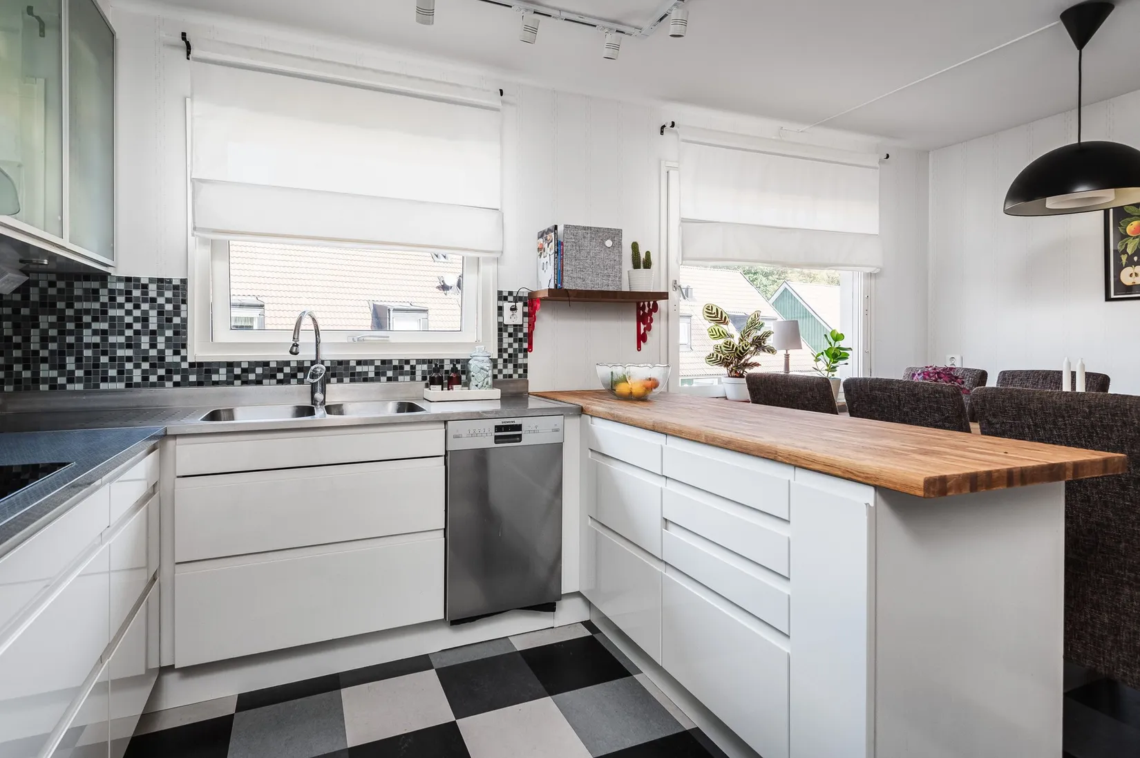 Villa, Radhus, Axel Swartlings gata 160, Klockaretorpet, Norrköping