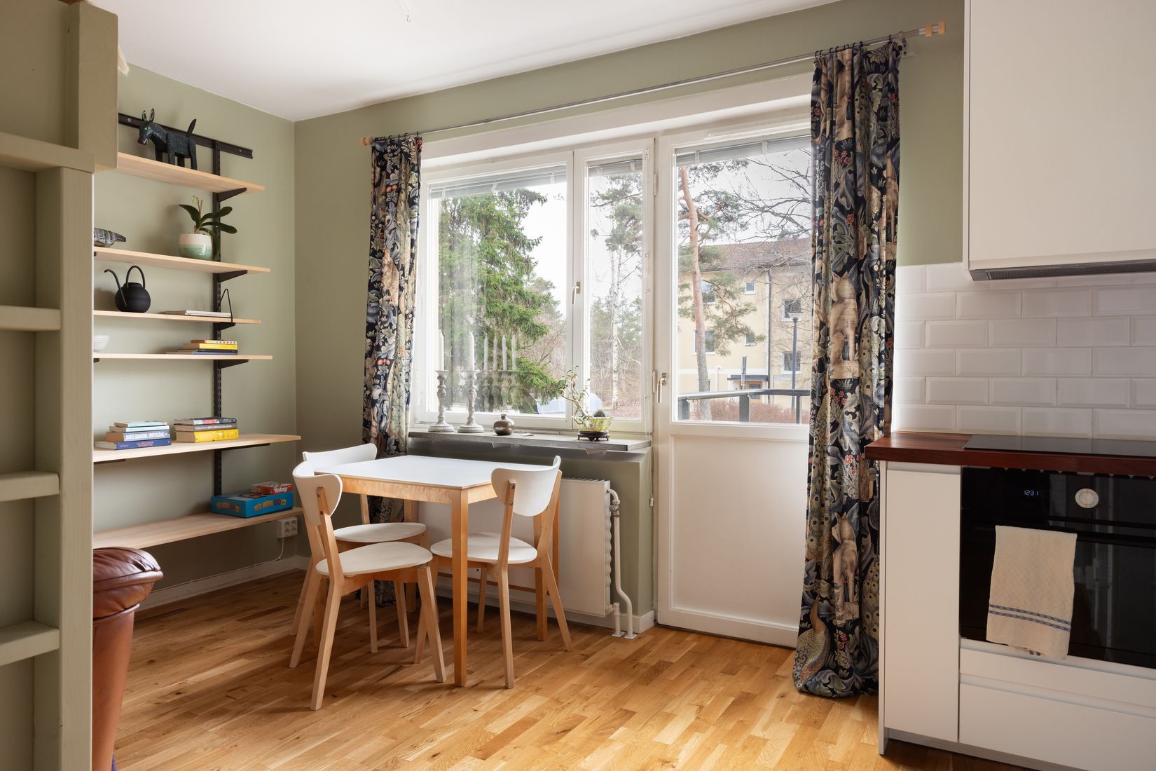 Bostadsrätt, Gåshällsvägen 10, Kärrtorp, Stockholm