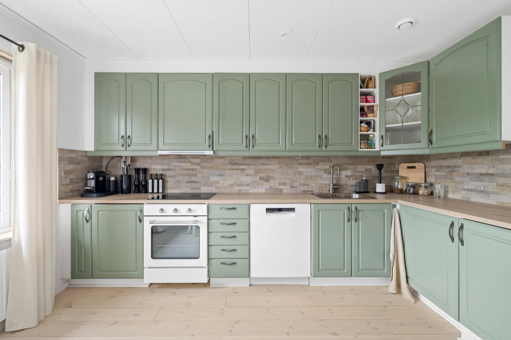 Radhus, Bastugärdesvägen 19, Margretelund, Österåker