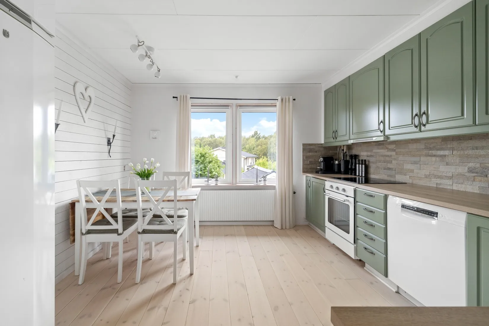 Radhus, Bastugärdesvägen 19, Margretelund, Österåker