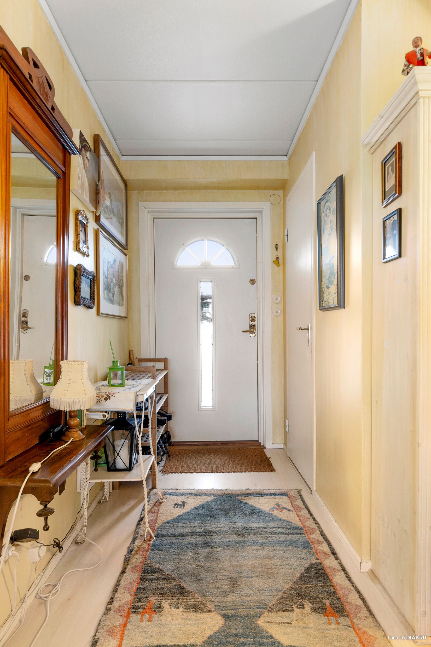 Villa, Radhus, Akvarievägen 62, Tyresö Centrum, Tyresö