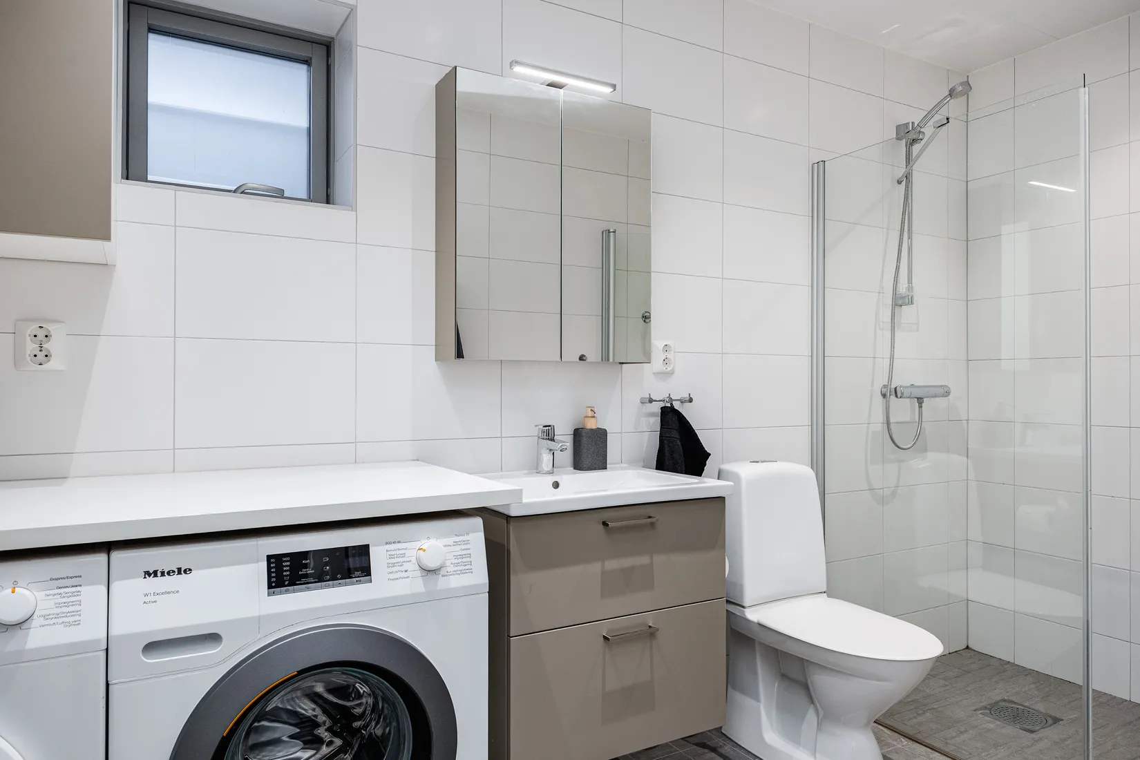 Bostadsrätt, Radhus, Kälkbacken 10A, Enköping