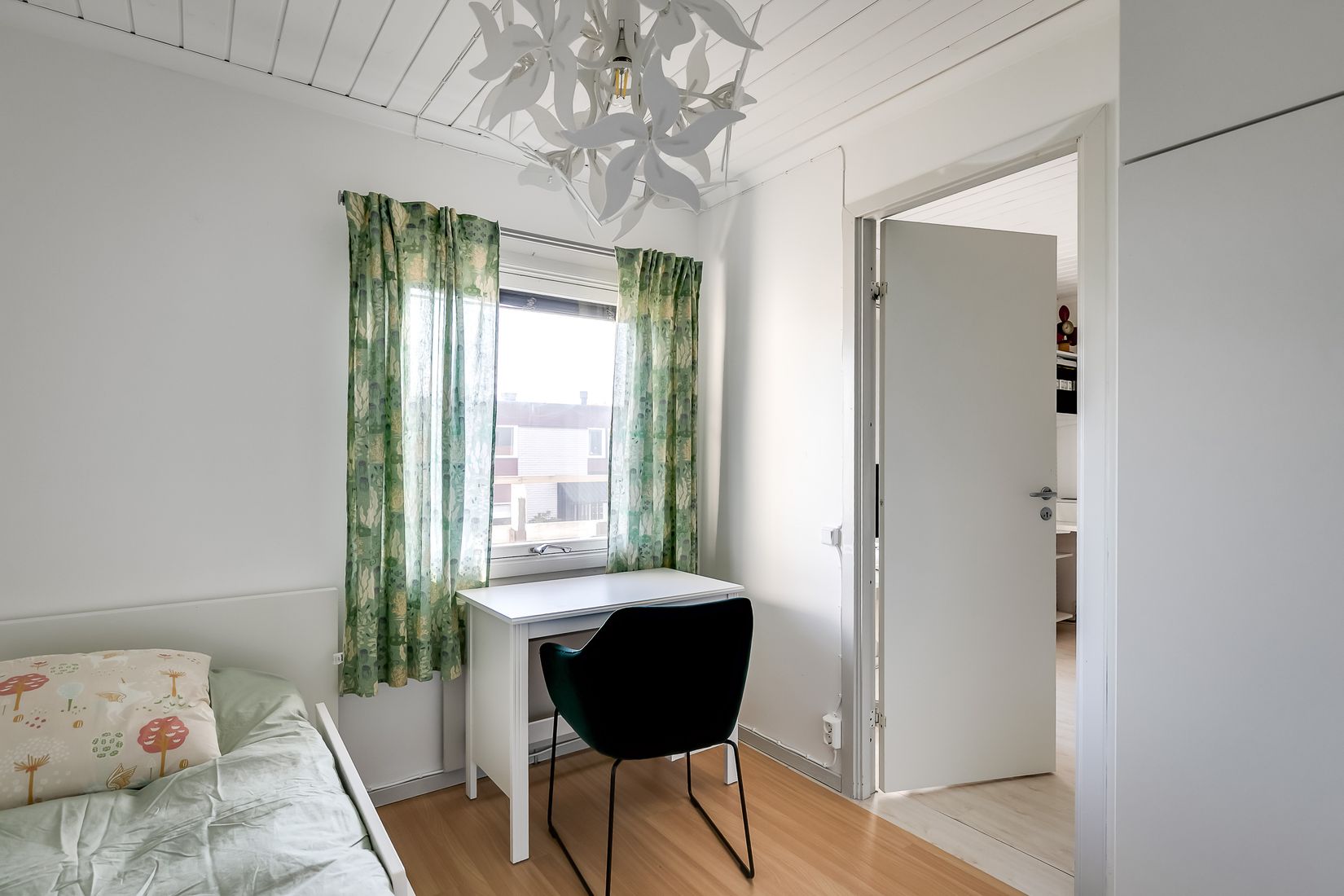 Radhus, Magasinvägen 21, Djurö By, Värmdö