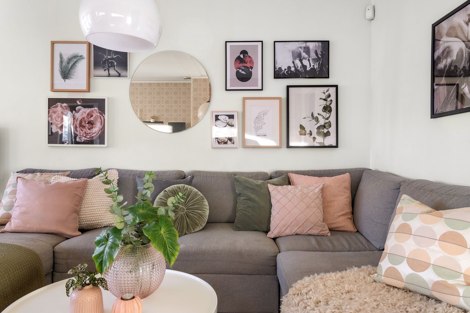 Villa, Radhus, Taffelgränd 9, Viksjö Hummelmora, Järfälla