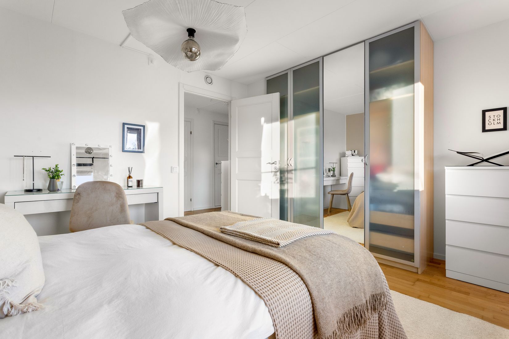 Villa, Radhus, Taffelgränd 9, Viksjö Hummelmora, Järfälla