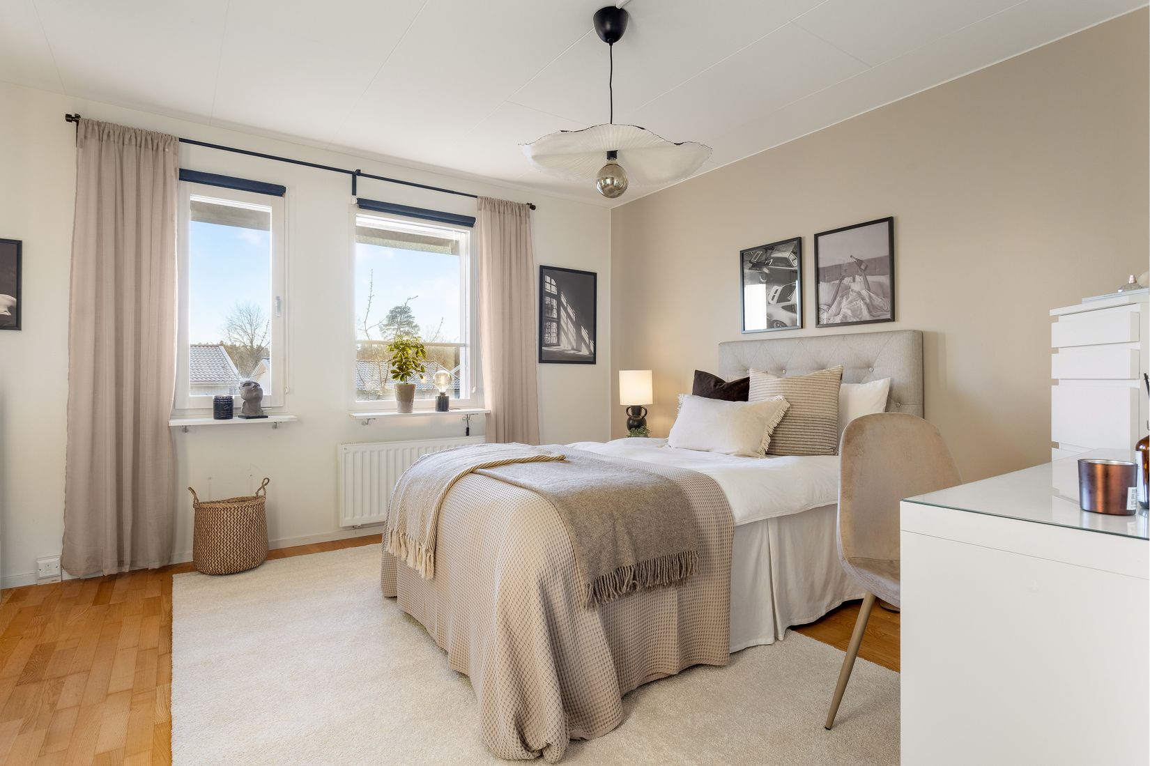 Villa, Radhus, Taffelgränd 9, Viksjö Hummelmora, Järfälla