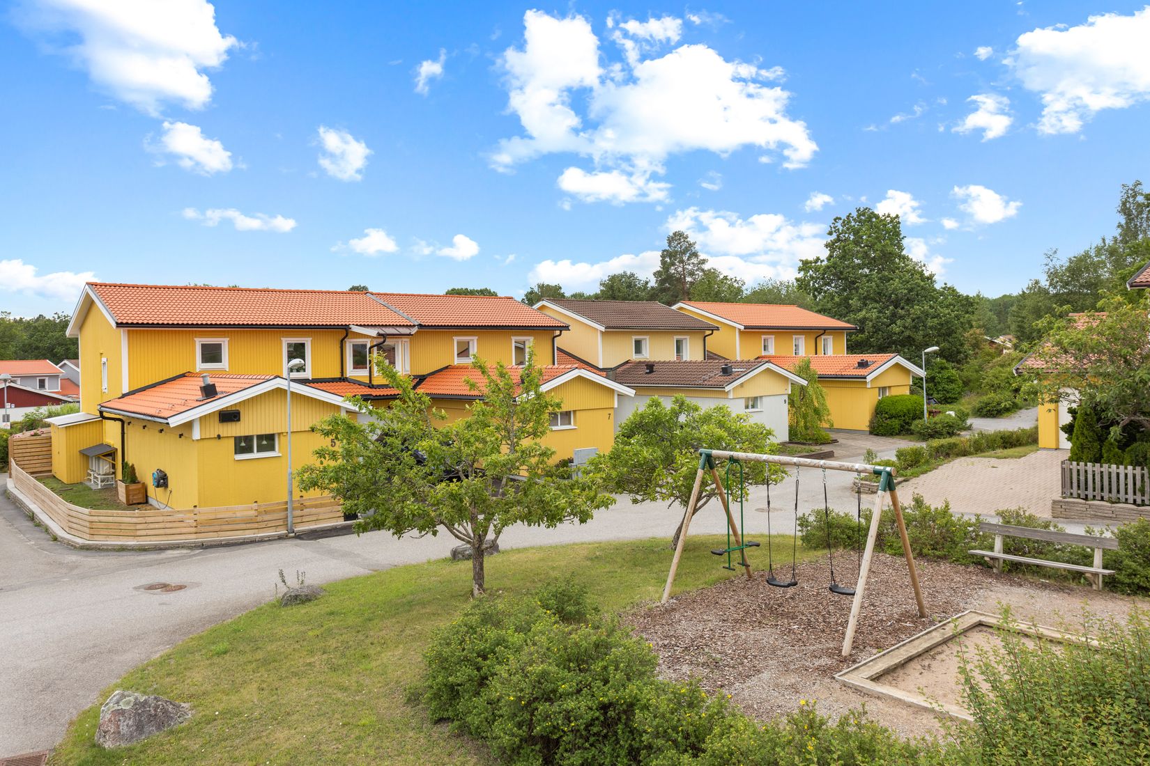 Villa, Radhus, Taffelgränd 9, Viksjö Hummelmora, Järfälla