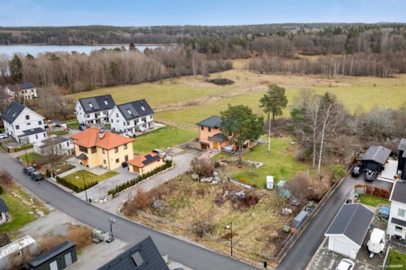 Villa, Hövdingevägen 92, Väsjön, Sollentuna