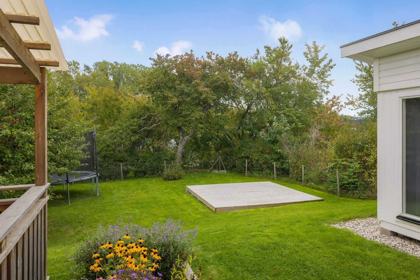 Villa, Radhus, Rågvägen 15, Viksjö, Järfälla