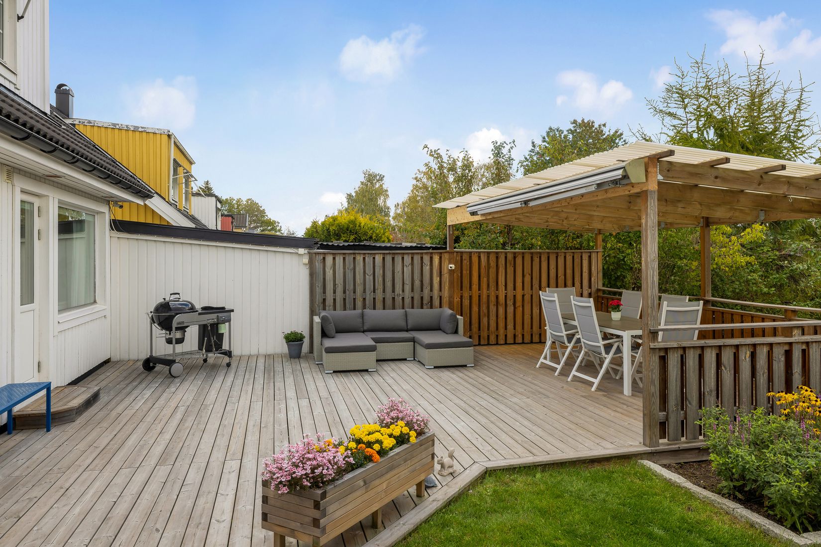 Villa, Radhus, Rågvägen 15, Viksjö, Järfälla