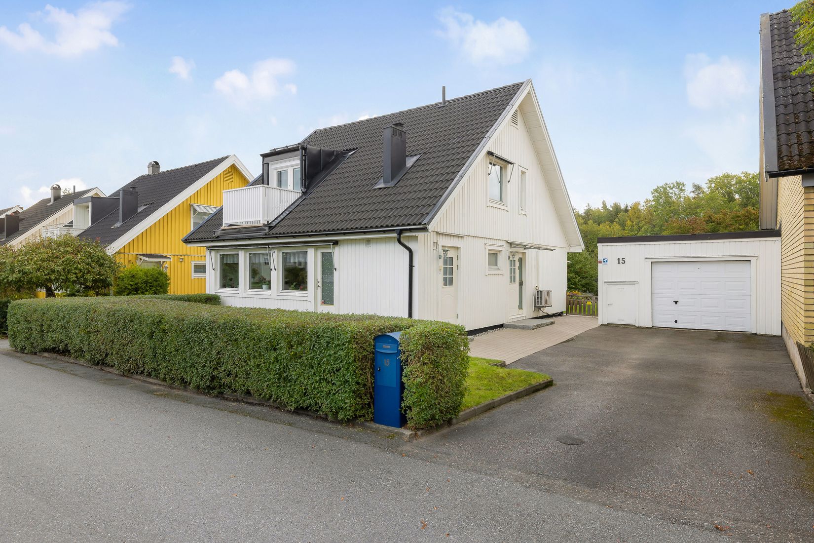 Villa, Radhus, Rågvägen 15, Viksjö, Järfälla