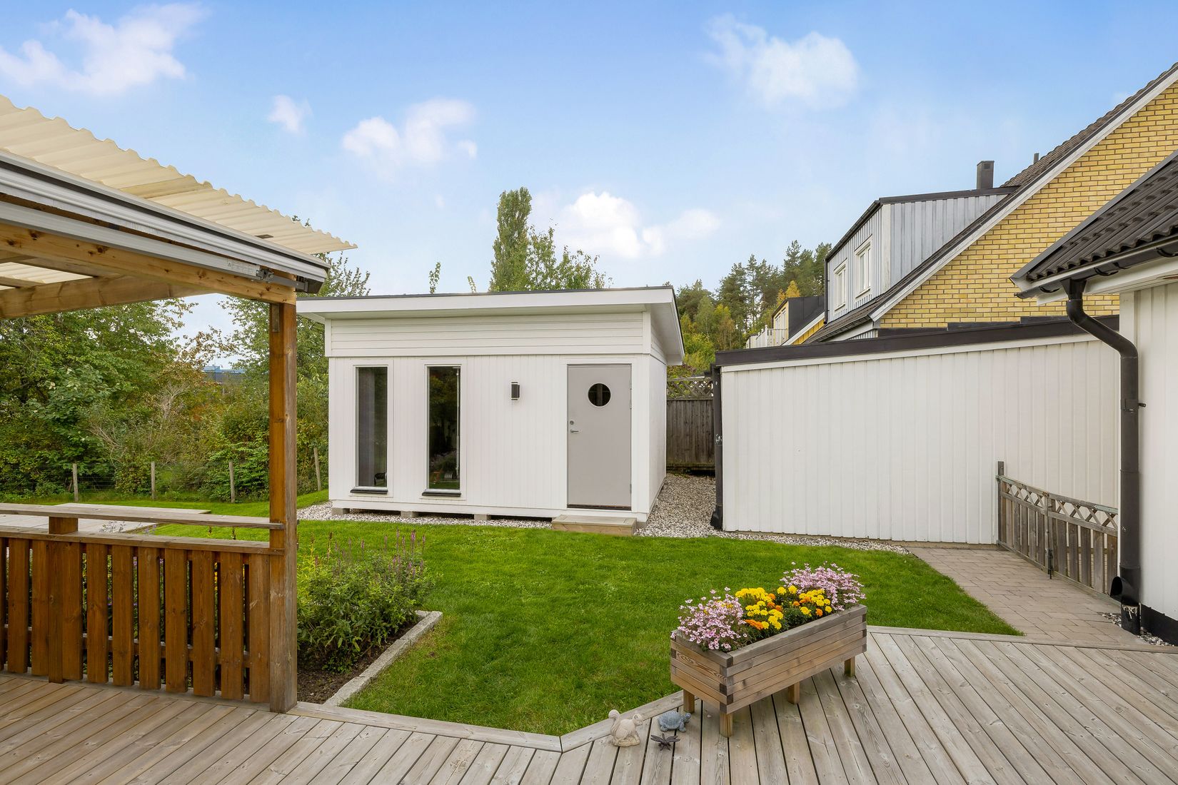 Villa, Radhus, Rågvägen 15, Viksjö, Järfälla