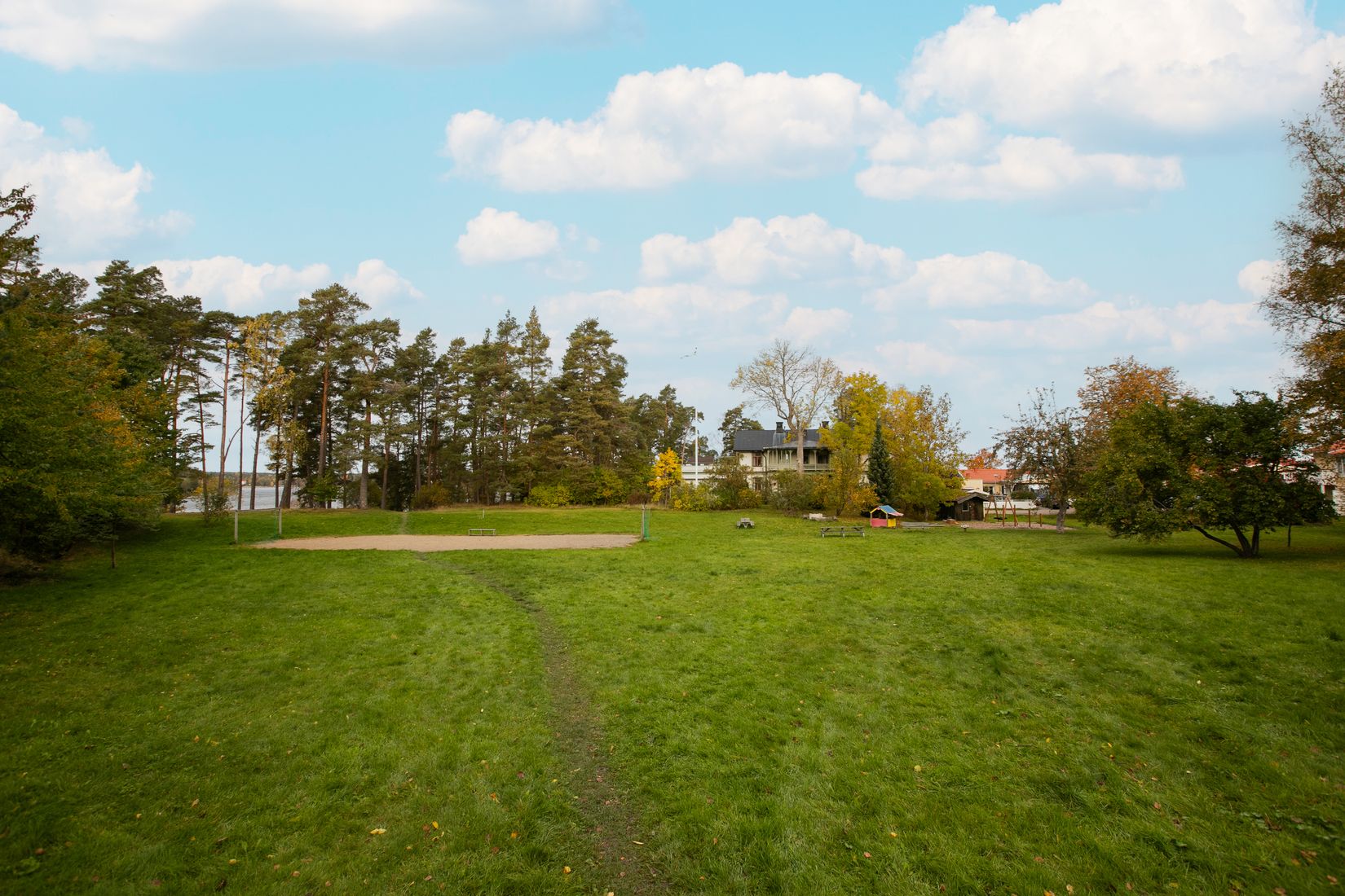 Radhus, Berglinds väg 25, Haghulta, Värmdö