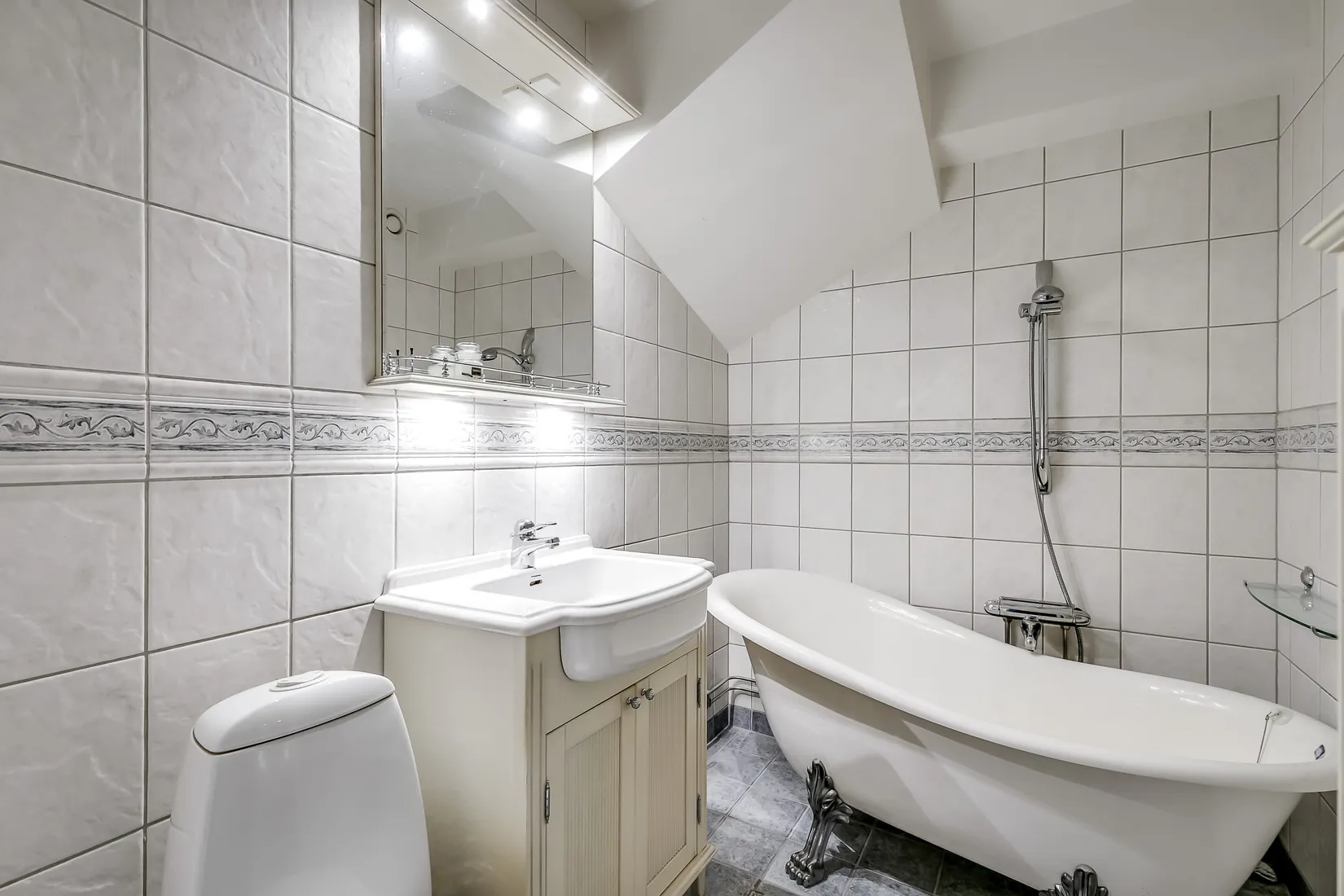 Radhus, Berglinds väg 25, Haghulta, Värmdö