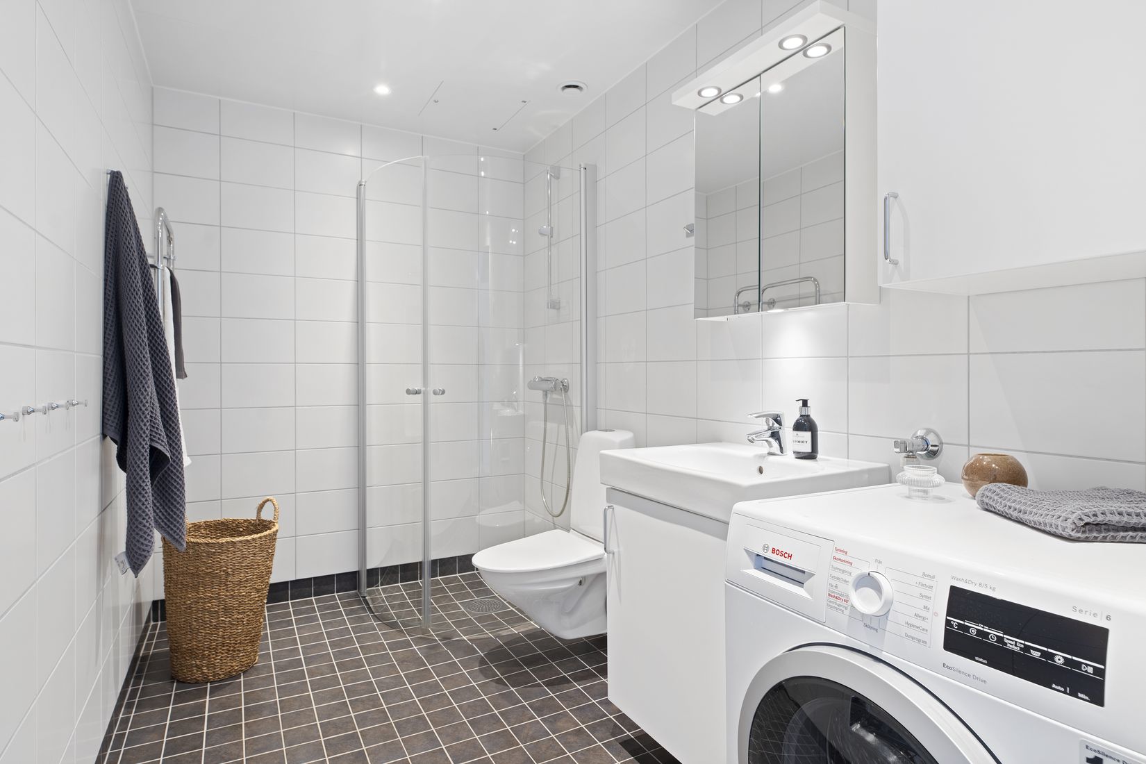 Bostadsrätt, Meteorvägen 32, Fullerö, Uppsala