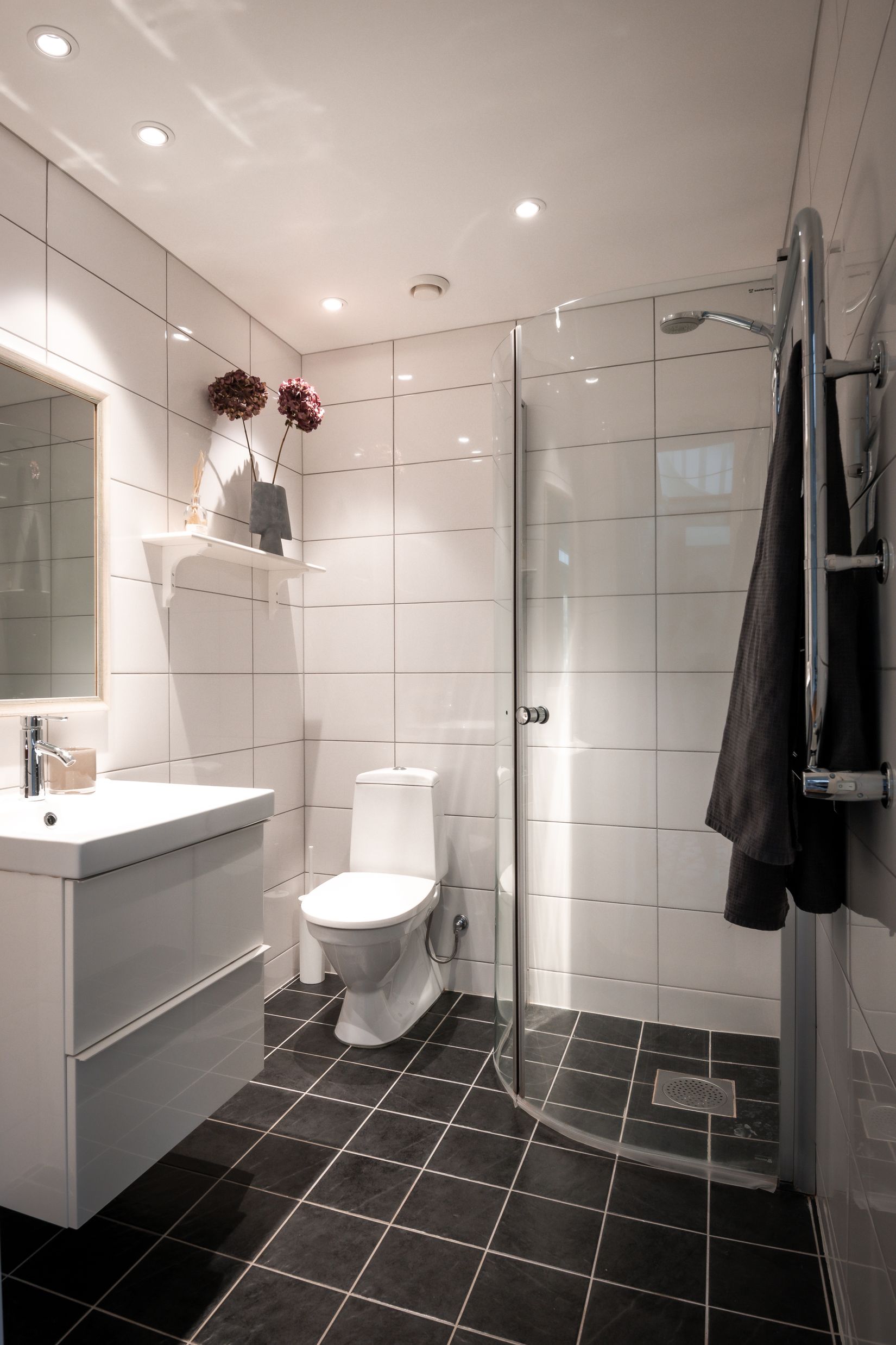 Villa, Tryvägen 24, Buxbomen, Borås