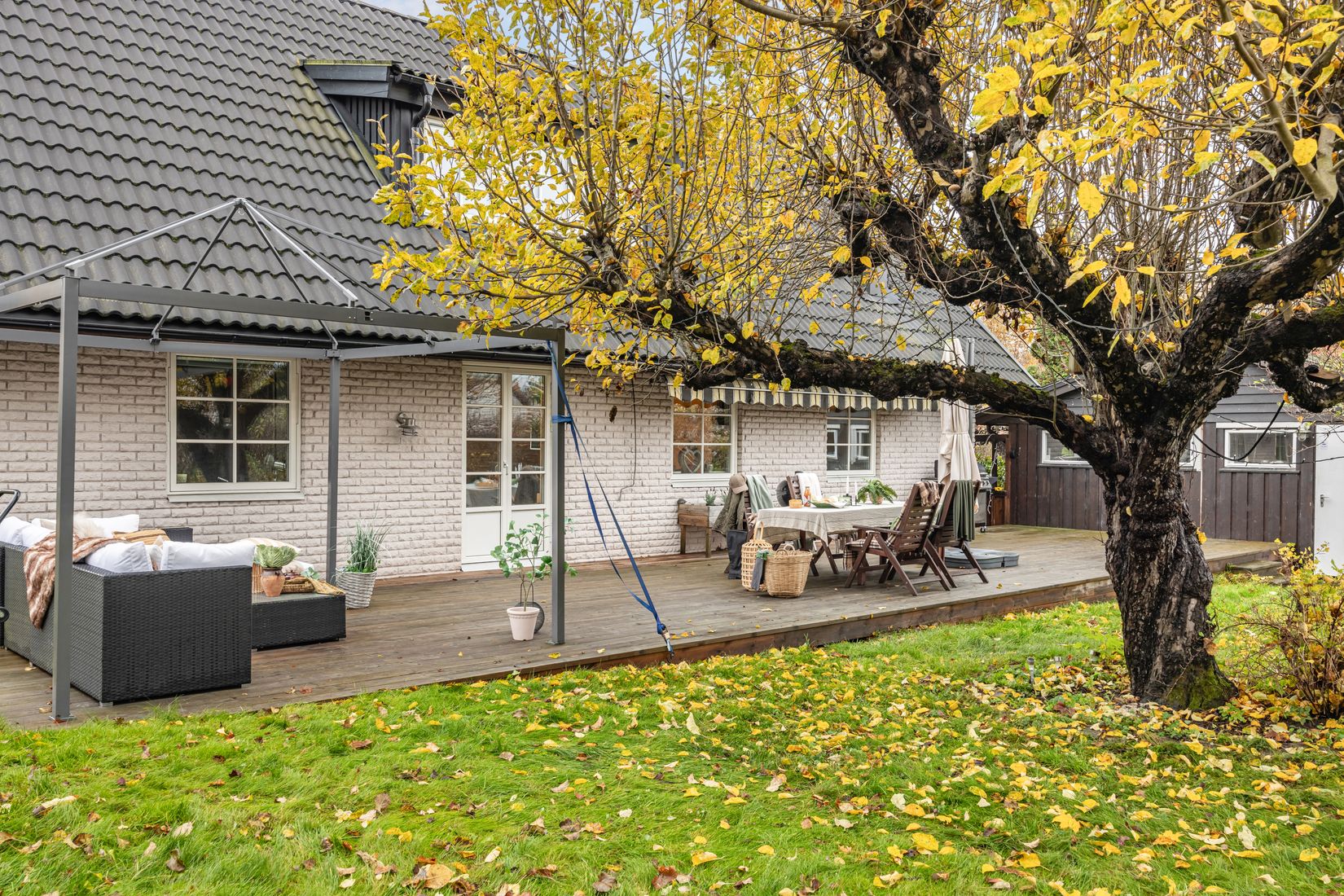 Villa, Dukatvägen 7B, Skälby, Järfälla