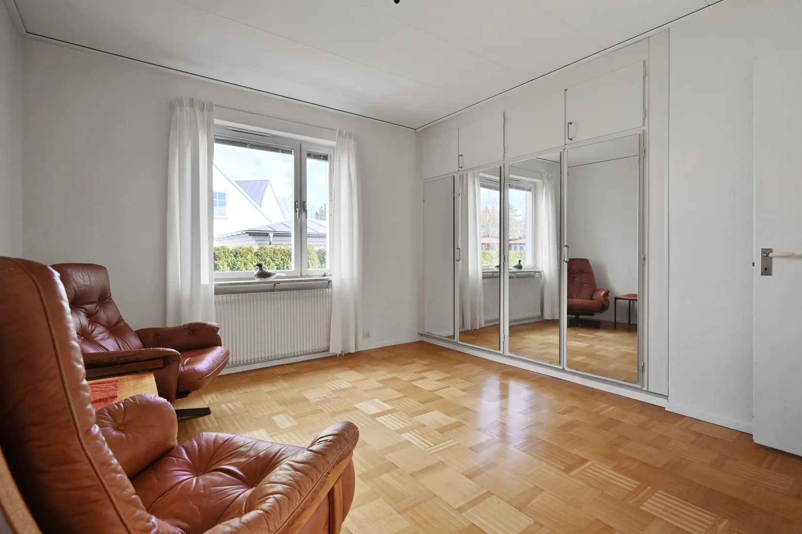 Villa, Domherrevägen 5, Näsbypark, Täby