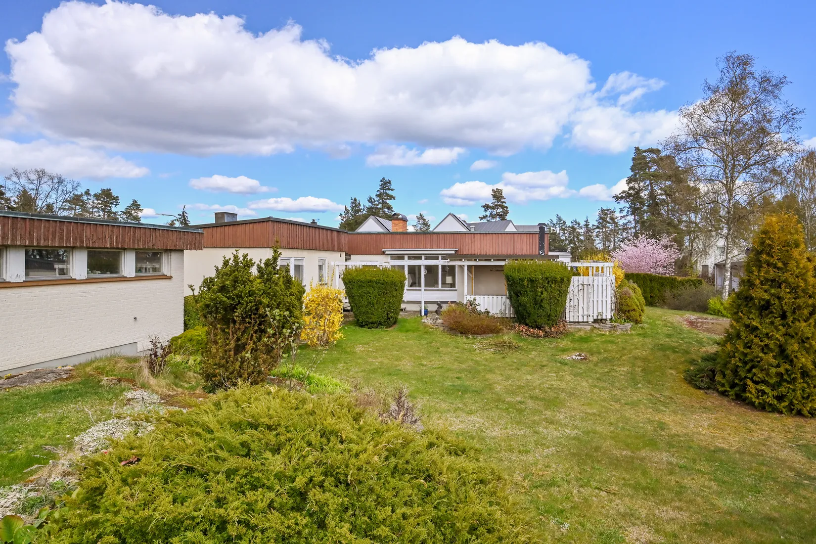 Villa, Domherrevägen 5, Näsbypark, Täby