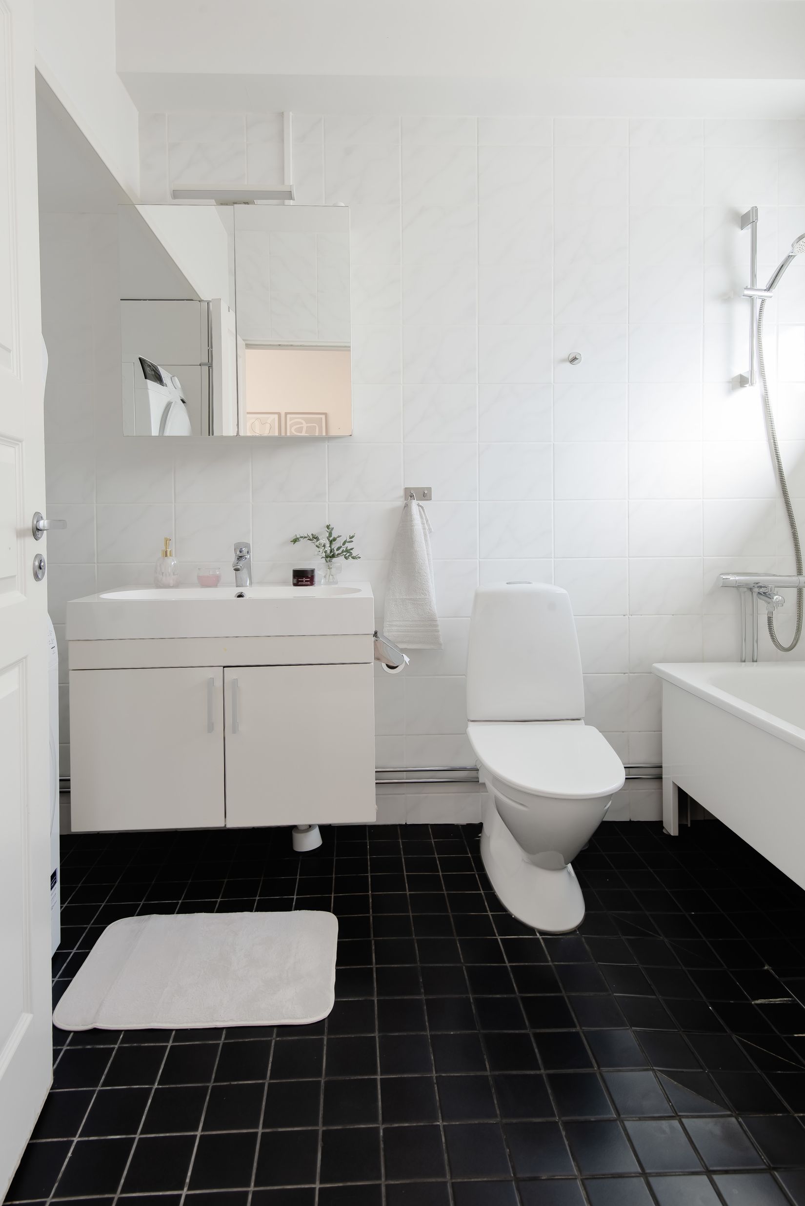 Radhus, Svinningeuddsvägen 6F, Svinninge, Österåker