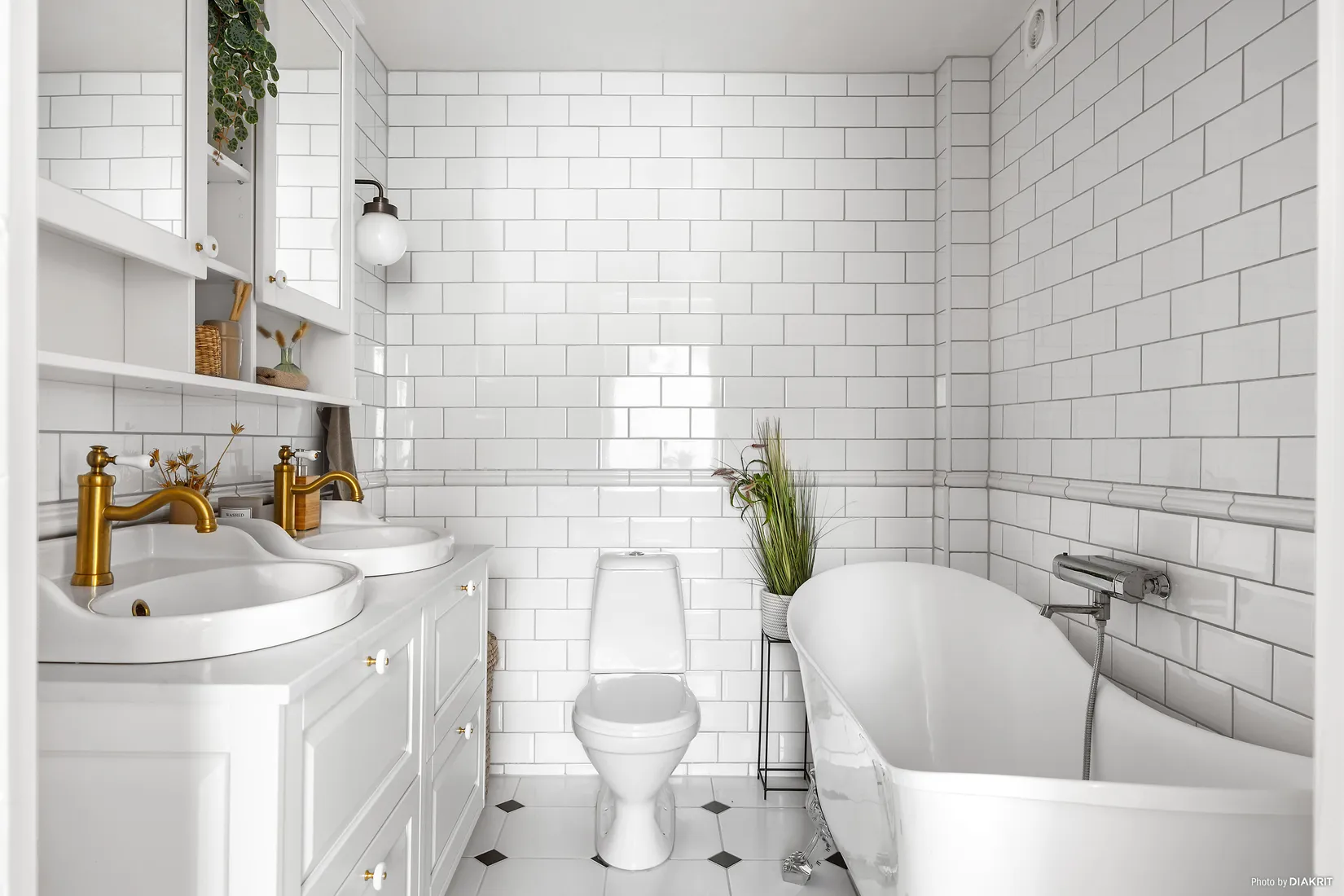 Villa, Bondegatan 11, Centralt, Katrineholm