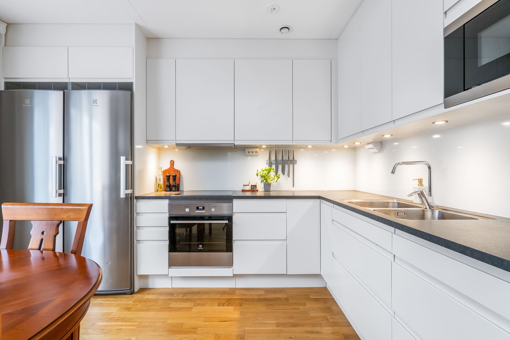 Bostadsrätt, Radhus, Silverskattsvägen 55, Täljöviken, Österåker