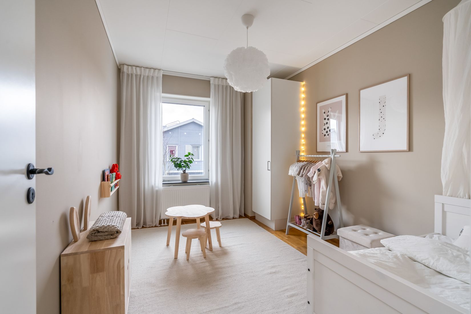 Bostadsrätt, Radhus, Silverskattsvägen 55, Täljöviken, Österåker