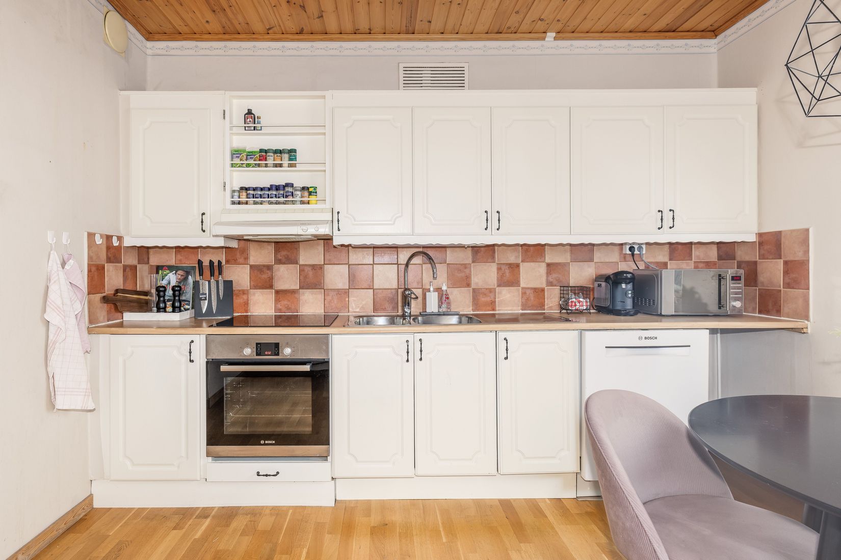 Villa, Hagvägen 32, Björkås, Ludvika