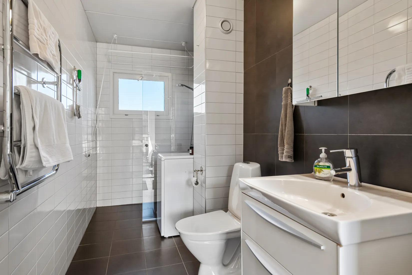 Bostadsrätt, Klövervallsvägen 67B, Vallatorp, Täby