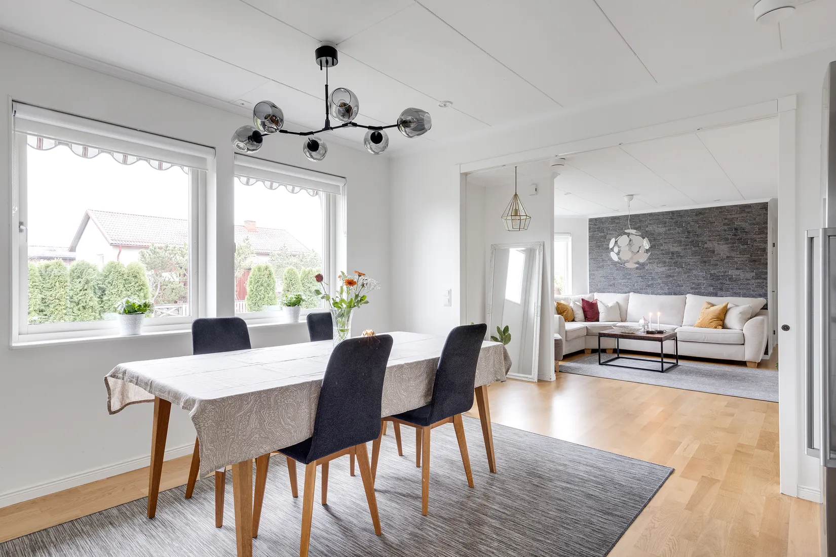 Villa, Holmvägen 12, Sunnersta, Uppsala