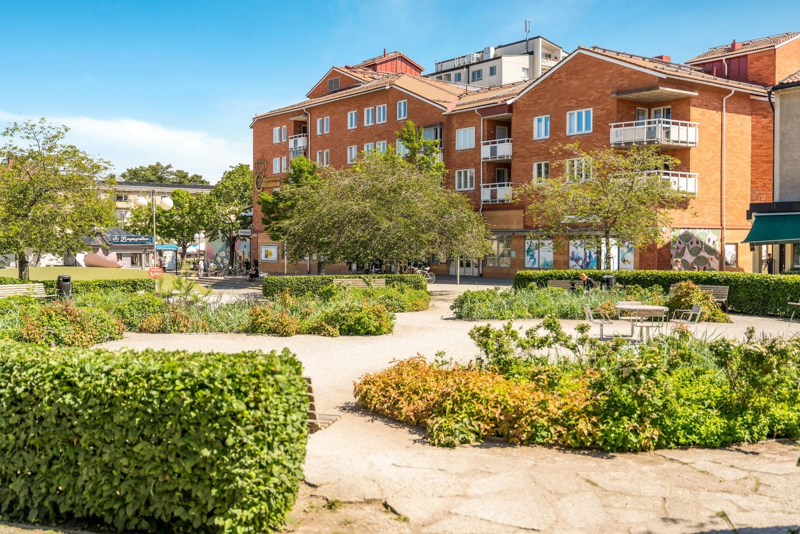 Bostadsrätt, Emågatan 39, 1tr, Bagarmossen, Stockholm